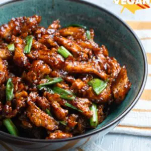 A spicy and sweet chicken Manchuria