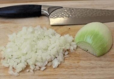 How-to-avoid-crying-when-cutting-onions